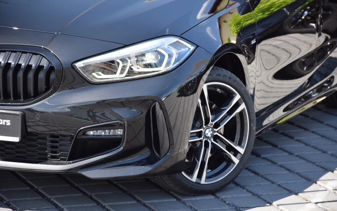 BMW Seria 1 cena 155300 przebieg: 5000, rok produkcji 2023 z Kalisz małe 631